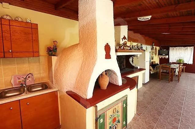 Apartment Eleni